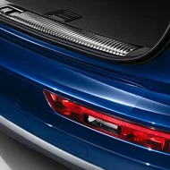 Audi Q8 csomagtérszegély fólia