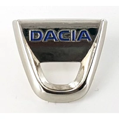 Dacia kitűző