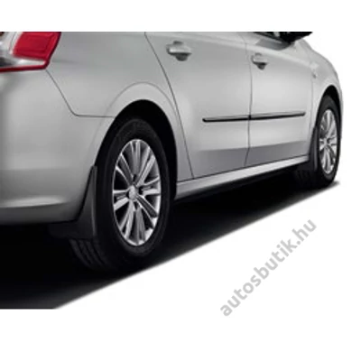 SÁRFOGÓ, PEUGEOT 301 ELSŐ