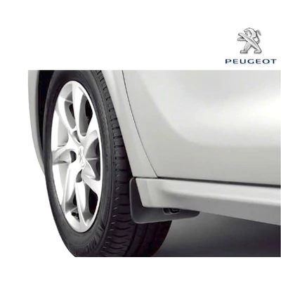 Peugeot 208 Első Sárfogó