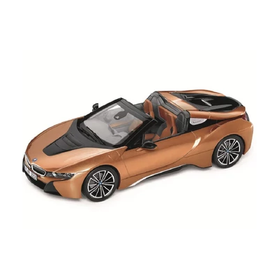 Kiváló minőségű BMW i8 modellautó az eredeti színben.