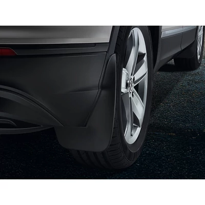Volkswagen Tiguan (5N) Sárfogó, Első (2007-2018)