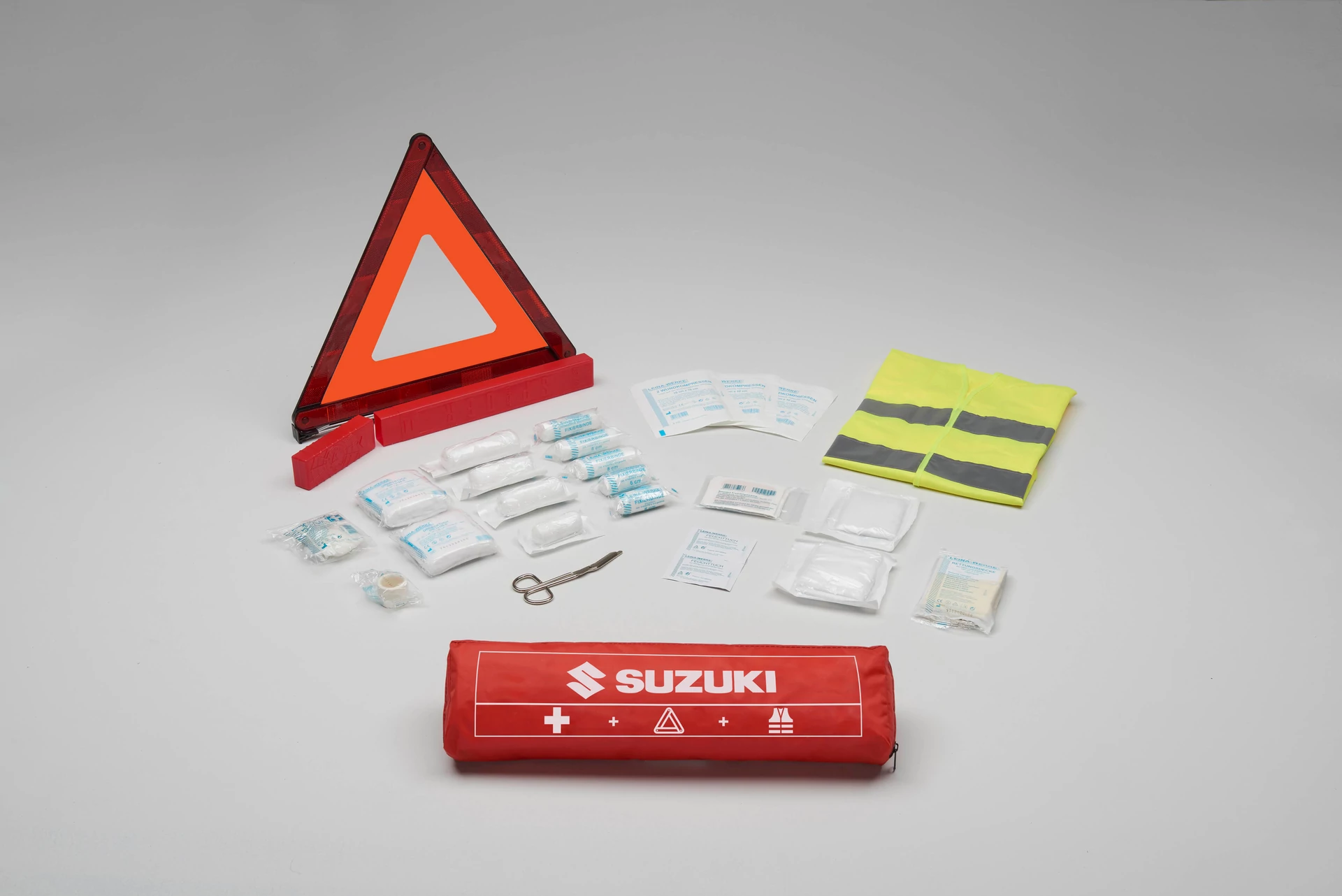 SUZUKI ELSŐSEGÉLY CSOMAG