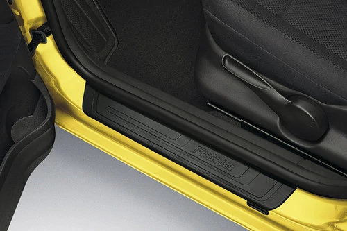 SKODA KÜSZÖBBORÍTÁS, SKODA FABIA / FABIA KOMBI (5J)