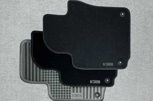 SKODA OCTAVIA 4 X 4 III. TEXTIL SZŐNYEG